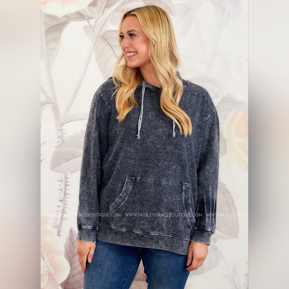 Vintage washed black hoodie S